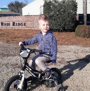 Meet your Posher, Jillian